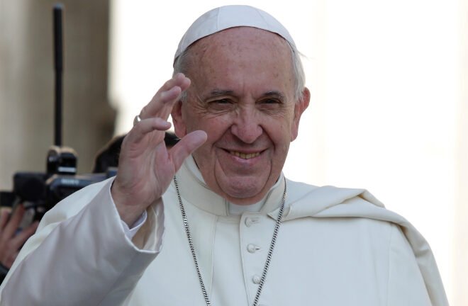 Aplicativo para Acompanhar a Missa e a Despedida do Papa